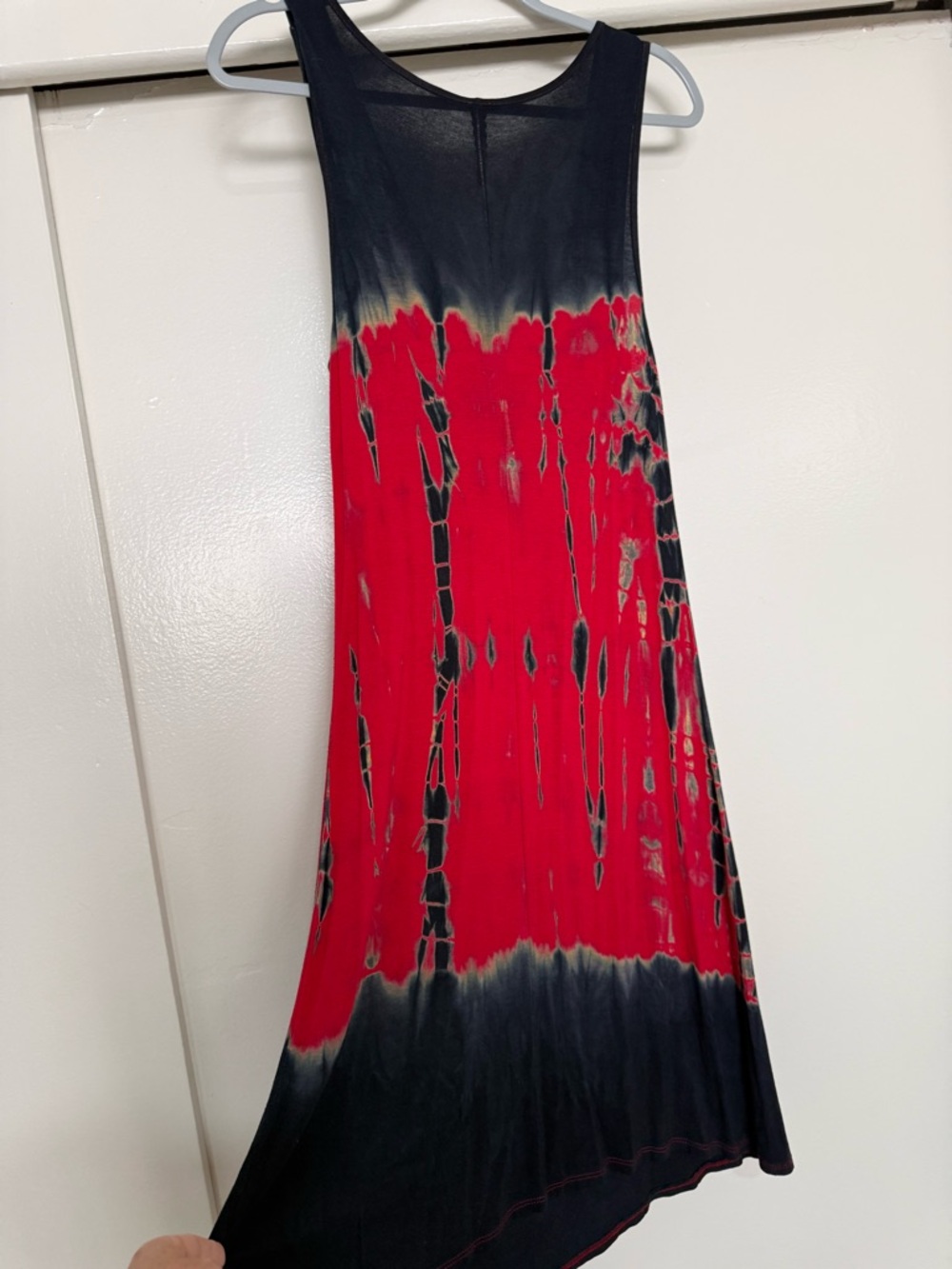 Sleeveless Tie-Dye Red and Black Midi Dress - Picture 3 of 5
